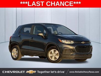 Used 2020 Chevrolet Trax LS w/ Tint and Cruise Package