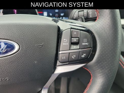 Used 2025 Ford Explorer ST AWD/4WD image 23
