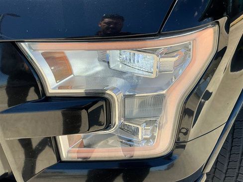 Used 2015 Ford F150 Lariat w/ Equipment Group 502A Luxury image 18