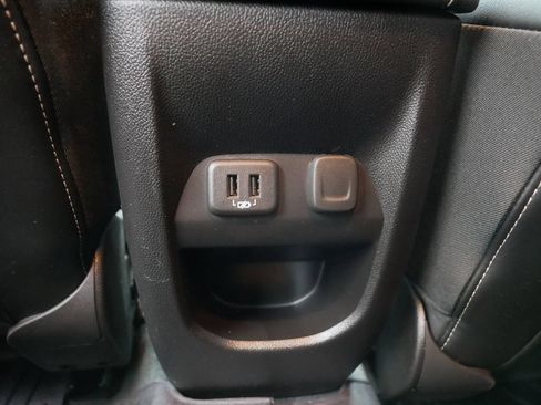 Used 2019 GMC Canyon Denali AWD/4WD image 18