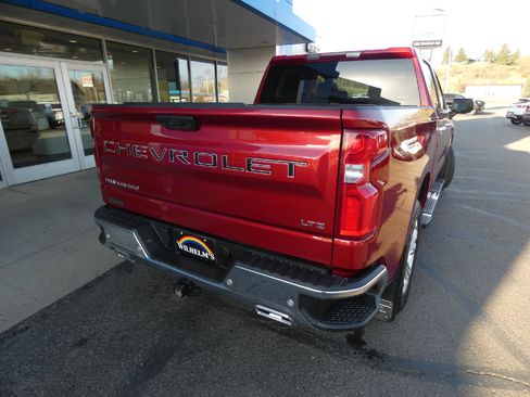 Certified 2024 Chevrolet Silverado 1500 LTZ AWD/4WD image 3