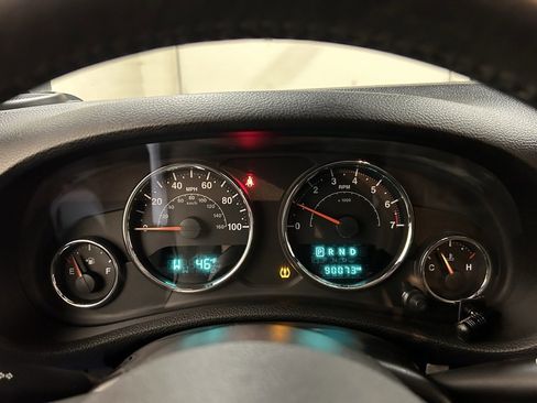 Used 2015 Jeep Wrangler Unlimited Sahara w/ Trailer Tow Group image 20