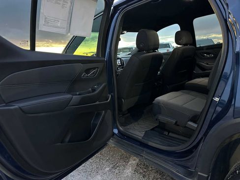 Used 2023 Chevrolet Traverse LT w/ LPO, Floor Liner Package image 17