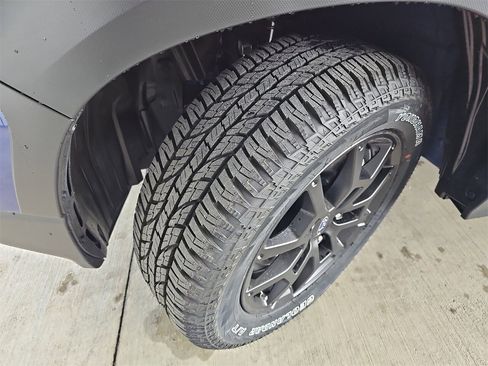 Certified 2025 Subaru Crosstrek 2.5i Wilderness w/ Crosstrek Mirror Package image 31