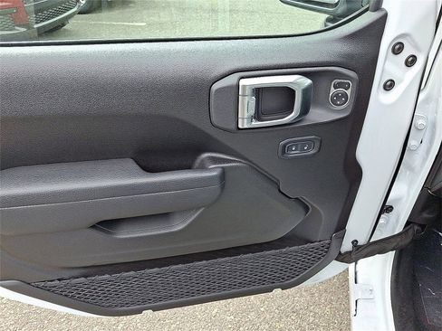 New 2025 Jeep Wrangler Sport S image 10