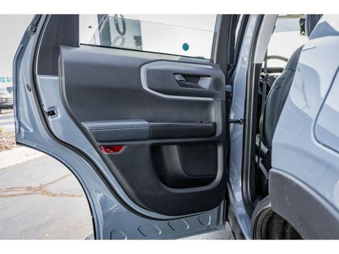 Used 2024 Ford Bronco Sport Outer Banks w/ Tech Package image 22