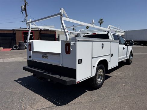 Used 2022 Ford F350 XL w/ Power Equipment Group RWD image 3