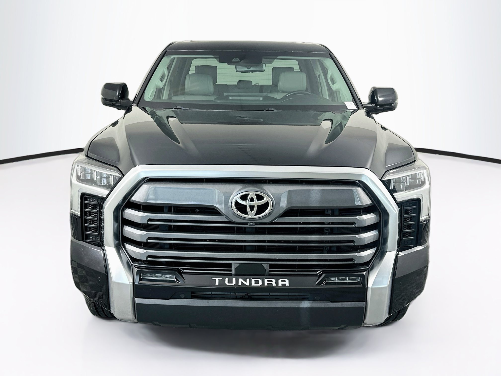Used 2024 Toyota Tundra Limited RWD image 2
