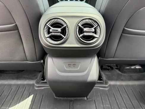 Used 2024 Chevrolet Blazer EV LT AWD/4WD image 32