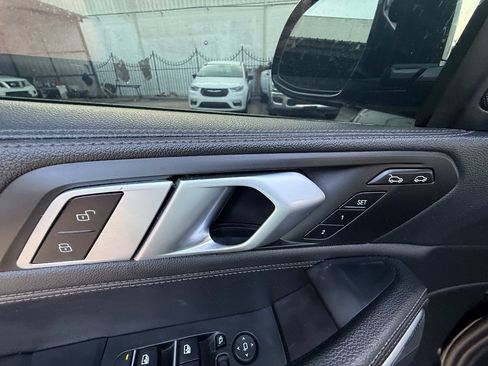 Used 2021 BMW X6 sDrive40i w/ M Sport Package RWD image 23