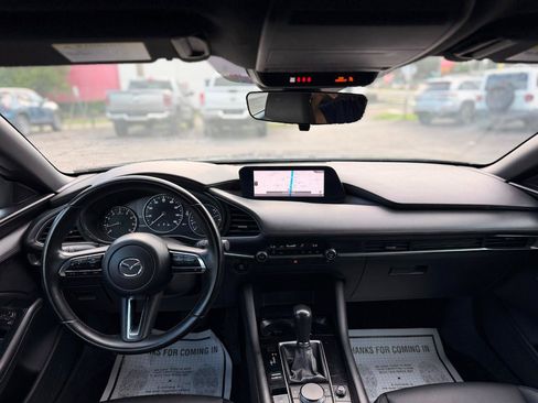 Used 2024 MAZDA MAZDA3 s FWD image 18