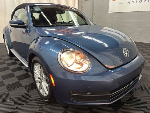 Used 2018 Volkswagen Beetle 2.0T S image 2