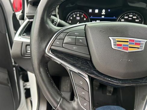 Used 2021 Cadillac XT5 Premium Luxury image 19
