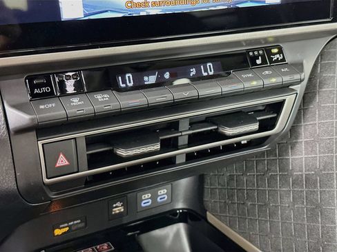 Certified 2025 Toyota Camry XLE AWD/4WD image 16
