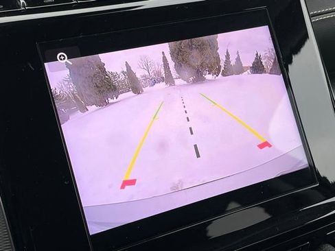 Used 2023 Jeep Grand Cherokee L Laredo image 14