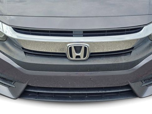Used 2016 Honda Civic EX-T image 3