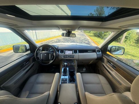 Used 2013 Land Rover Range Rover Sport HSE AWD/4WD image 28