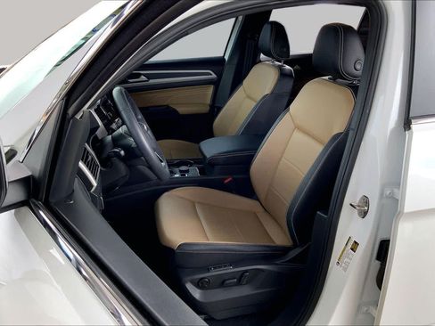 Used 2023 Volkswagen Atlas Cross Sport SEL AWD/4WD image 8