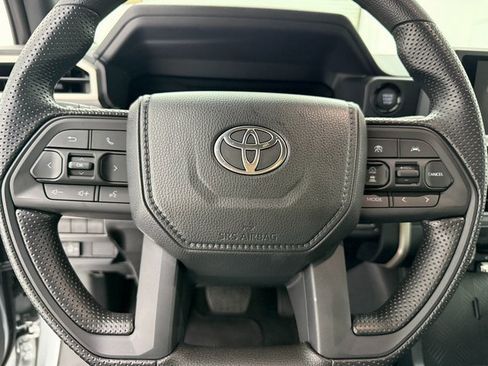 Used 2025 Toyota Tacoma SR5 image 9