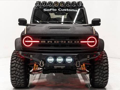 Used 2022 Ford Bronco Outer Banks image 9