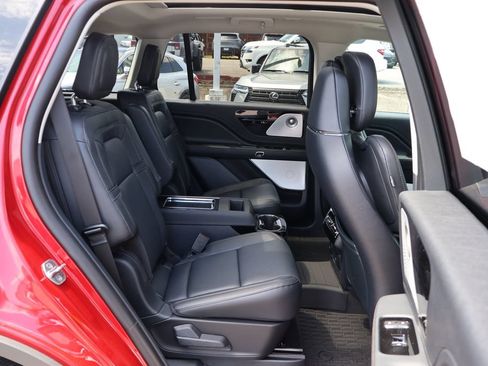 New 2026 Lincoln Aviator Reserve AWD/4WD image 26