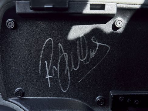 Used 2009 Chevrolet Corvette ZR1 w/ Preferred Equipment Group image 2