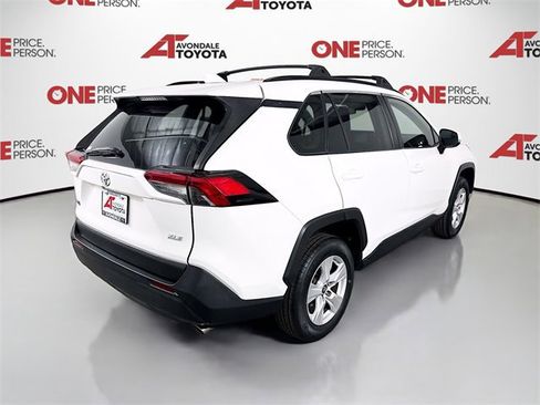Certified 2019 Toyota RAV4 XLE w/ Convenience Package image 7