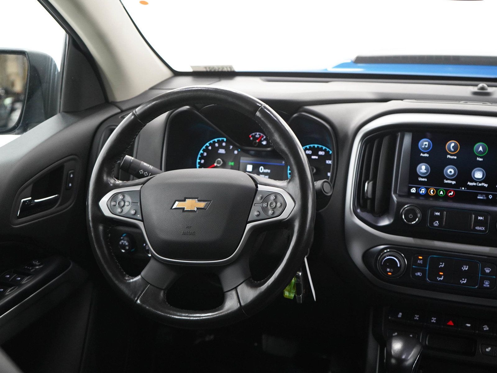 Used 2022 Chevrolet Colorado ZR2 w/ ZR2 Dusk Special Edition AWD/4WD image 14