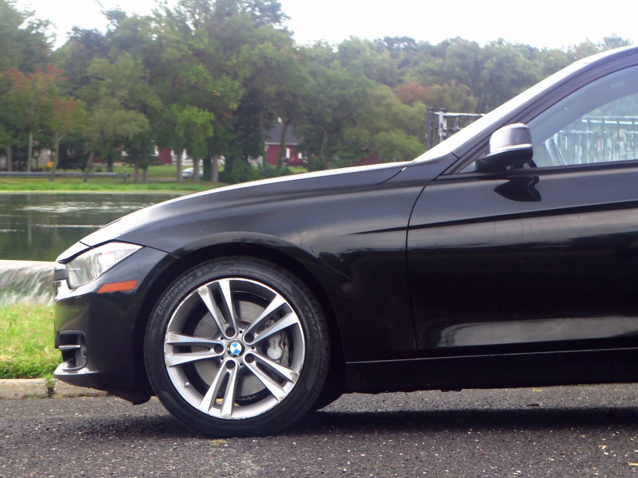 Used 2014 BMW 335i xDrive Sedan AWD/4WD image 20