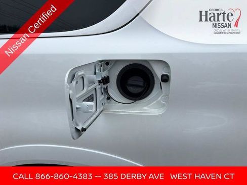 Certified 2024 Nissan Armada SL w/ Captain's Chairs Package AWD/4WD image 19