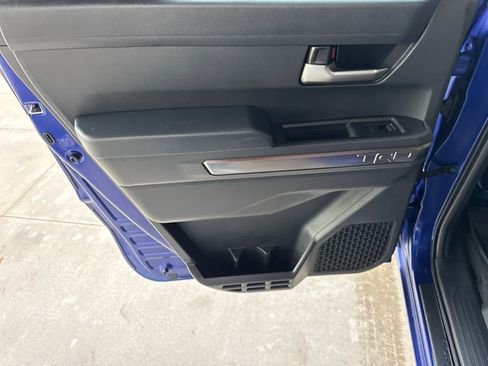 Used 2025 Toyota Tacoma TRD Sport image 23