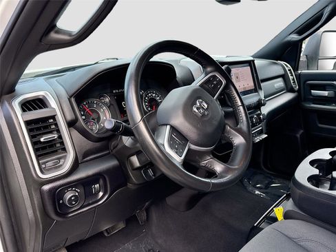 Used 2024 RAM 2500 Big Horn image 10