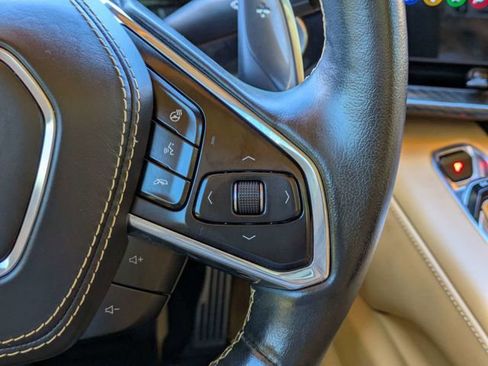 Used 2021 Chevrolet Corvette Stingray Premium Conv w/ Z51 Performance Package RWD image 28