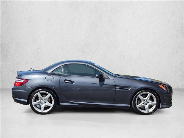 Used 2014 Mercedes-Benz SLK 250 image 4