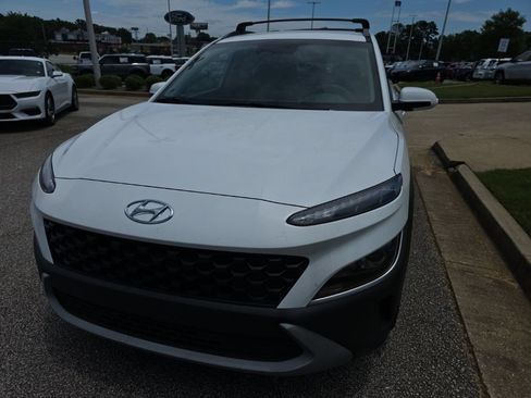 Used 2023 Hyundai Kona SEL AWD/4WD image 4