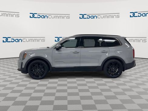 Used 2022 Kia Telluride EX w/ EX Premium Package AWD/4WD image 5