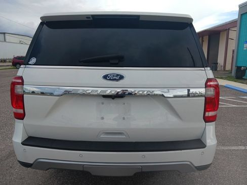 Used 2019 Ford Expedition Max XLT w/ Equipment Group 201A AWD/4WD image 4