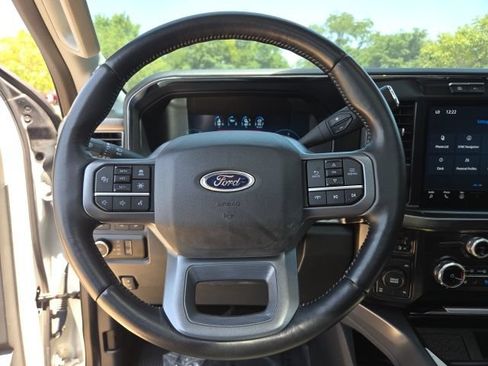 Used 2024 Ford F250 Lariat w/ Lariat Ultimate Package AWD/4WD image 5