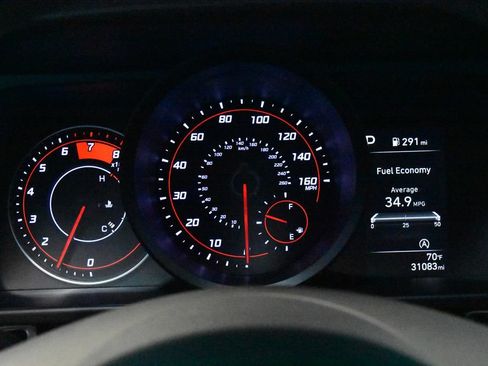 Used 2021 Hyundai Elantra SE w/ Cargo Package FWD image 16