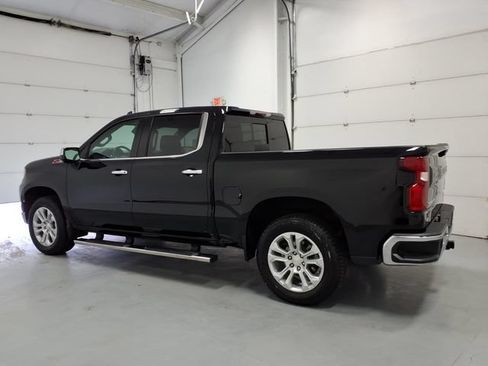 Used 2023 Chevrolet Silverado 1500 LTZ AWD/4WD image 6