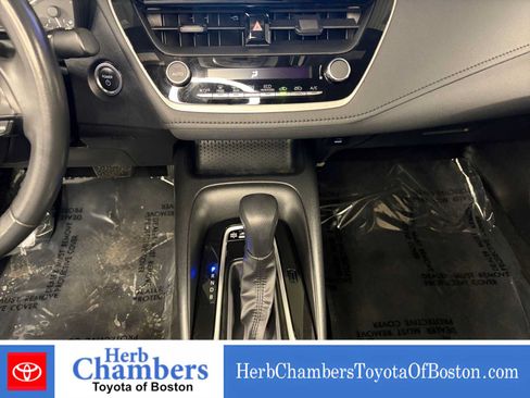Used 2023 Toyota Corolla SE AWD/4WD image 16