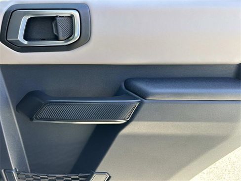 Certified 2024 Ford Bronco Wildtrak image 23