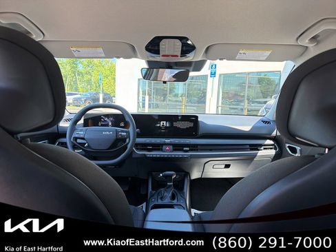 New 2026 Kia K4 FWD image 20