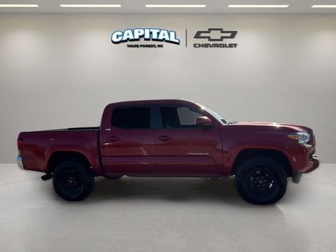 Used 2022 Toyota Tacoma SR5 image 6