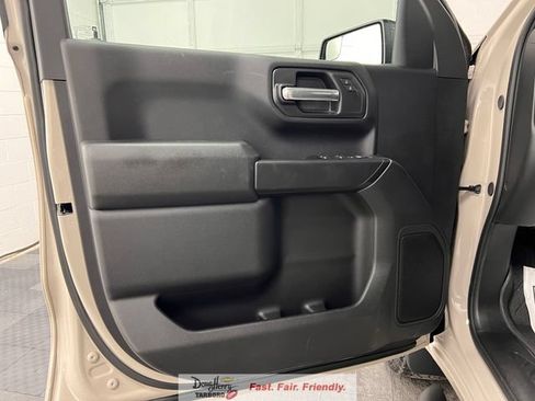 New 2026 Chevrolet Silverado 1500 Custom w/ Turbomax Blackout Package AWD/4WD image 28