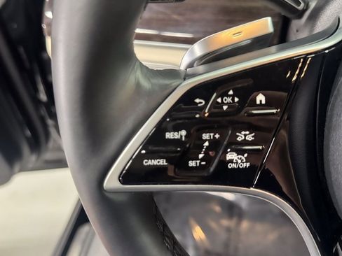 Certified 2025 Mercedes-Benz GLS 450 4MATIC image 11