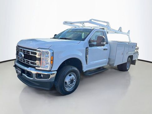 New 2024 Ford F350 XL w/ XL Chrome Package image 5