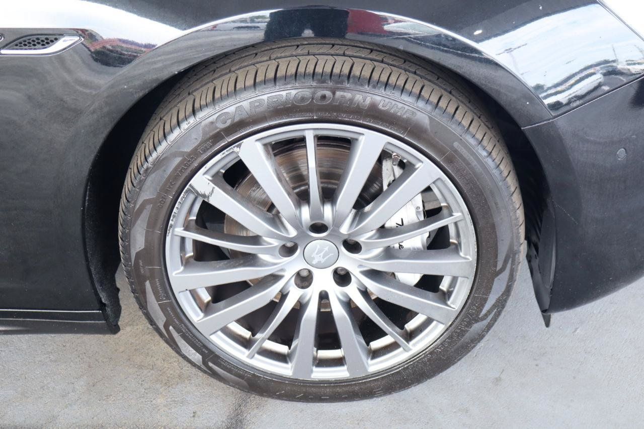 Used 2018 Maserati Ghibli RWD image 40