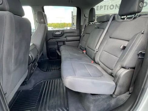 Used 2023 Chevrolet Silverado 2500 Custom w/ Custom Value Package image 16