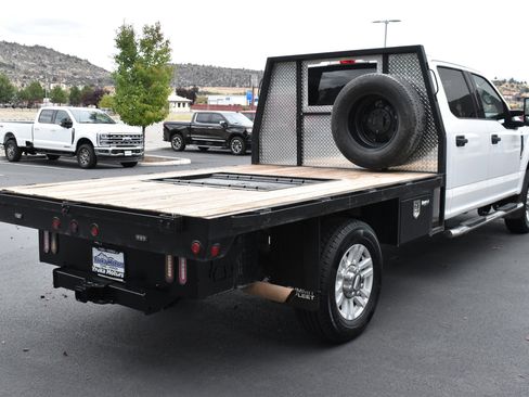 Used 2018 Ford F350 XLT w/ XLT Value Package image 5